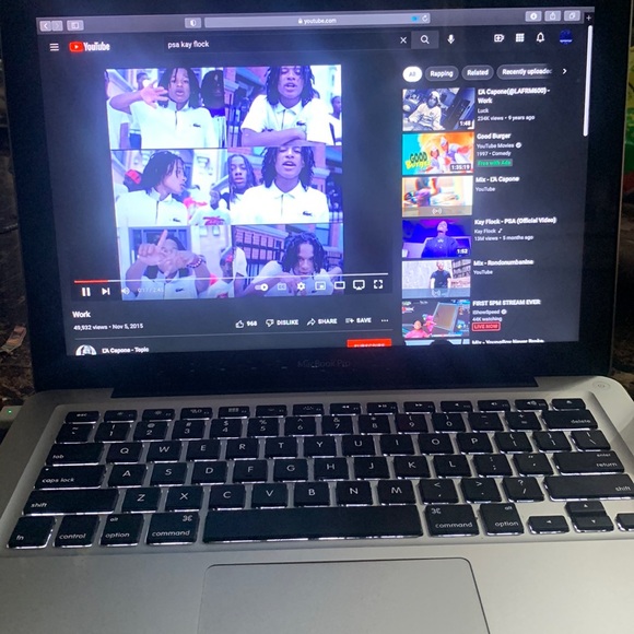 Macbook
